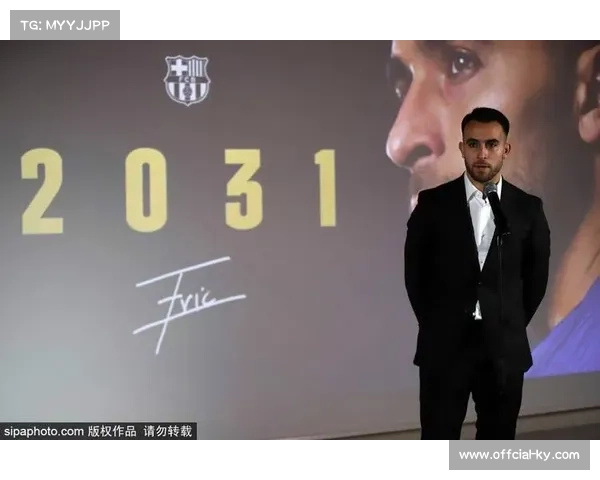 巴萨夏季或出售贝尔纳尔，租借策略聚焦球员保值